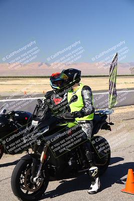 media/Jun-16-2024-Lets Ride (Sun) [[4ae6dd1f02]]/Group B/Grid and Front Straight/